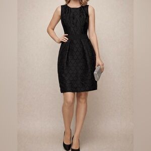 Carmen Marc Valvo Black Textured Circle Jacquard Sheath Dress | Size 4